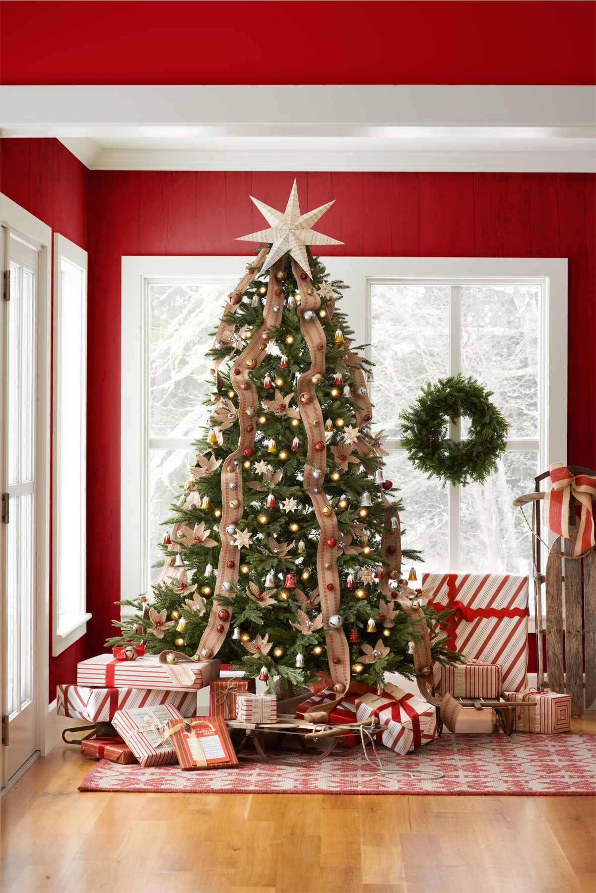 30-best-decorated-christmas-trees-2017
