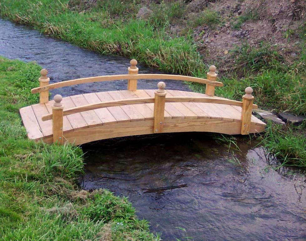 Treated Pine Amelia Single Rail Garden Bridge