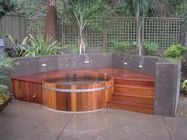 awesome-garden-hot-tubs