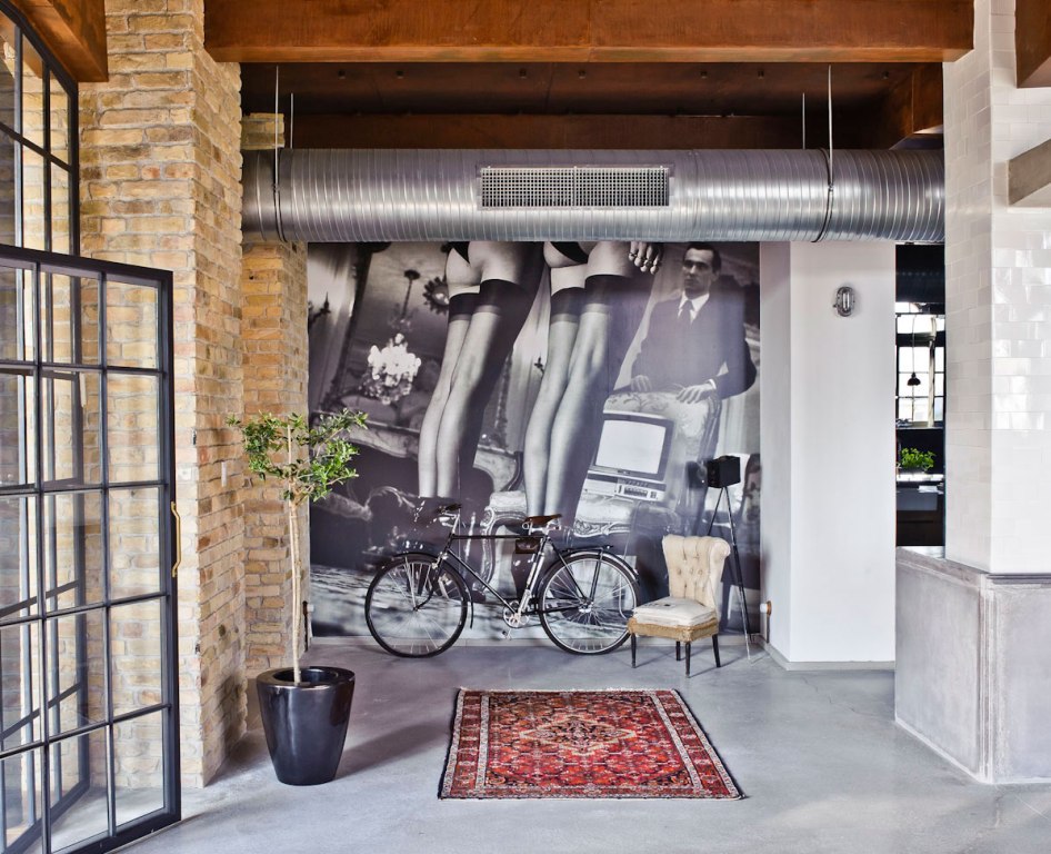 good-looking-loft-apartment-decorating-ideas-contemporary-bicycle