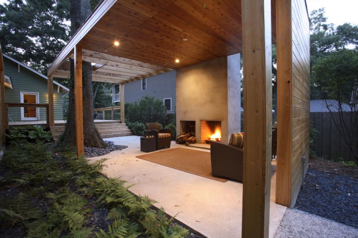 Contemporary-outdoor-living-space-Come-sit-by-the-fire