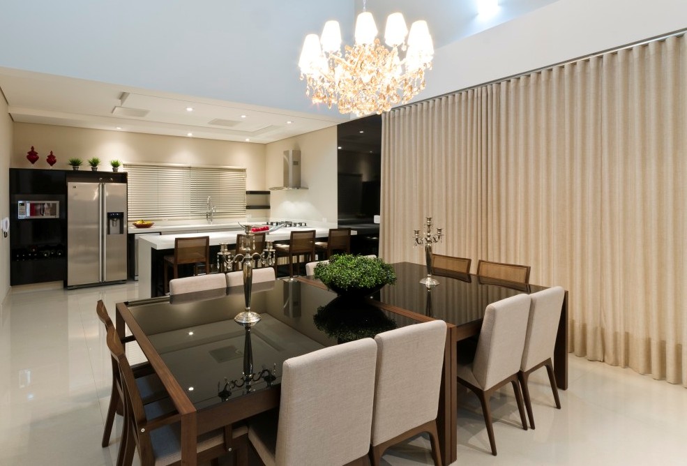 Innovative-Big-Modern-Dining-Room-Design