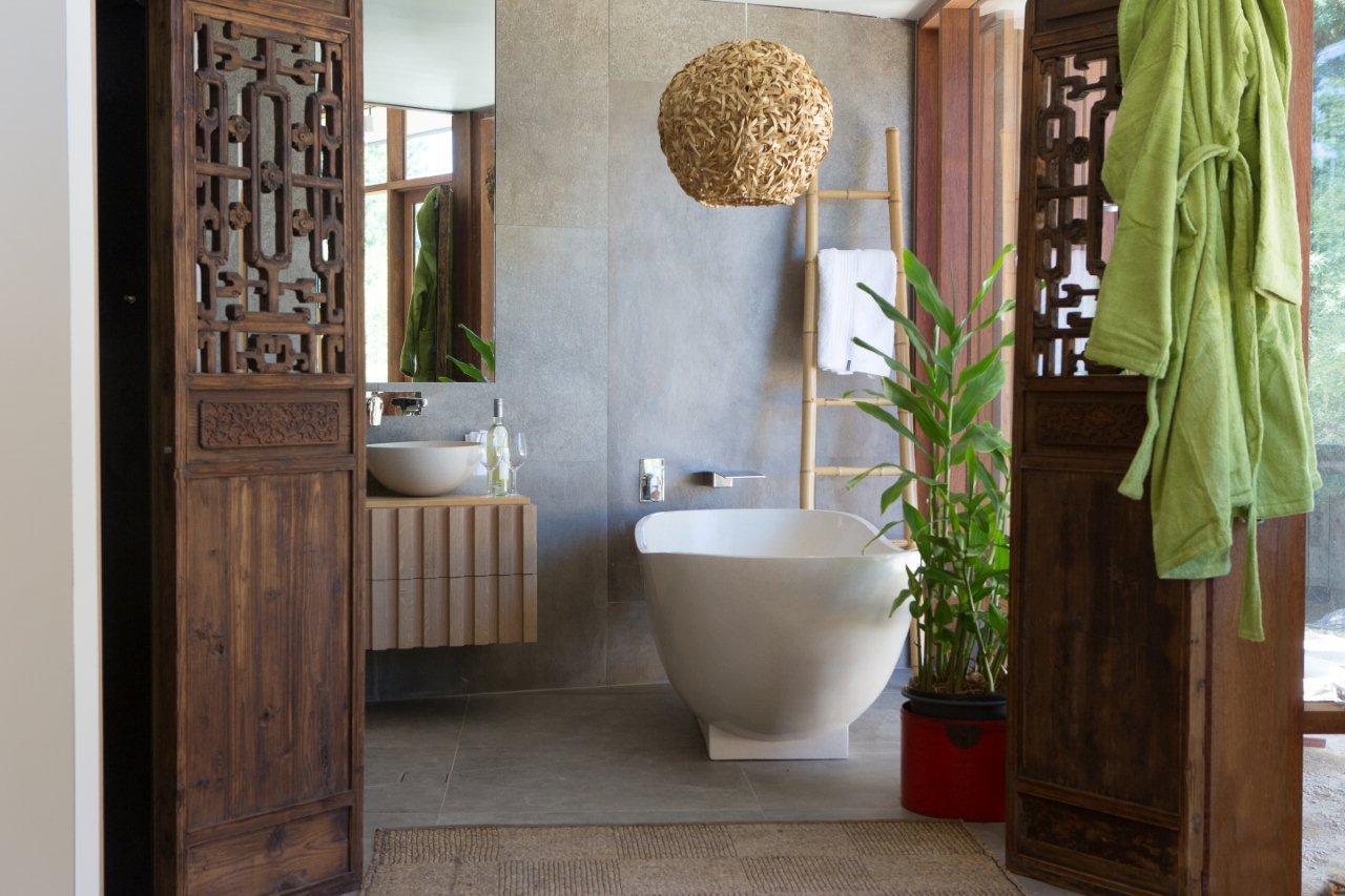 Luxury Bathroom In Bali Bathroom