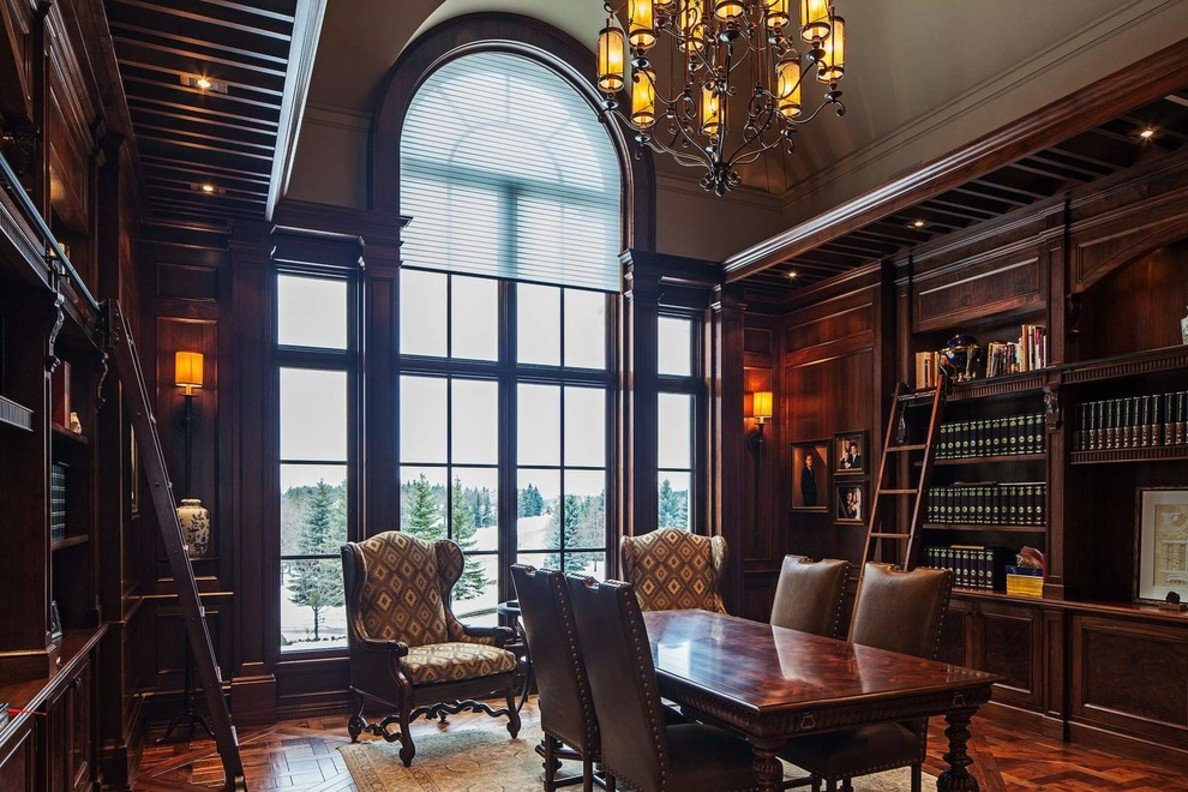 Mesmerizing-traditional-home-office-design-pictures-with-glass-windows-and-classic-lamps