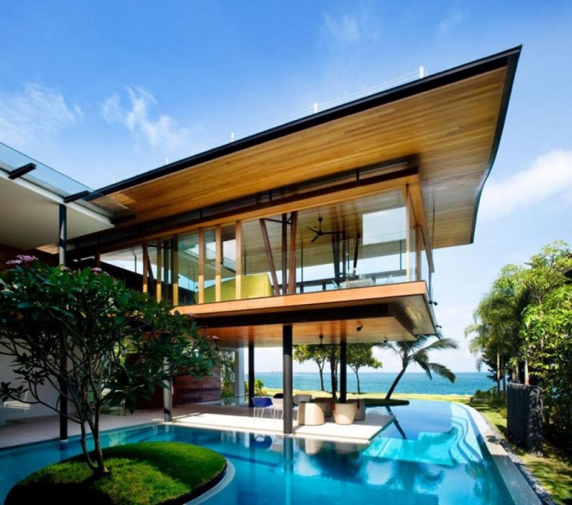 Modern-Architecture-The-Fish-House-with-modern-swimming-pool-and-outdoor-living-room-801x708