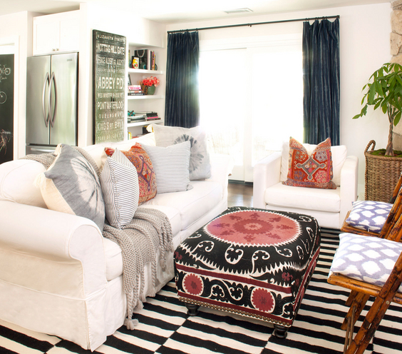 Modern-Eclectic-Living-Room-Furniture-Design