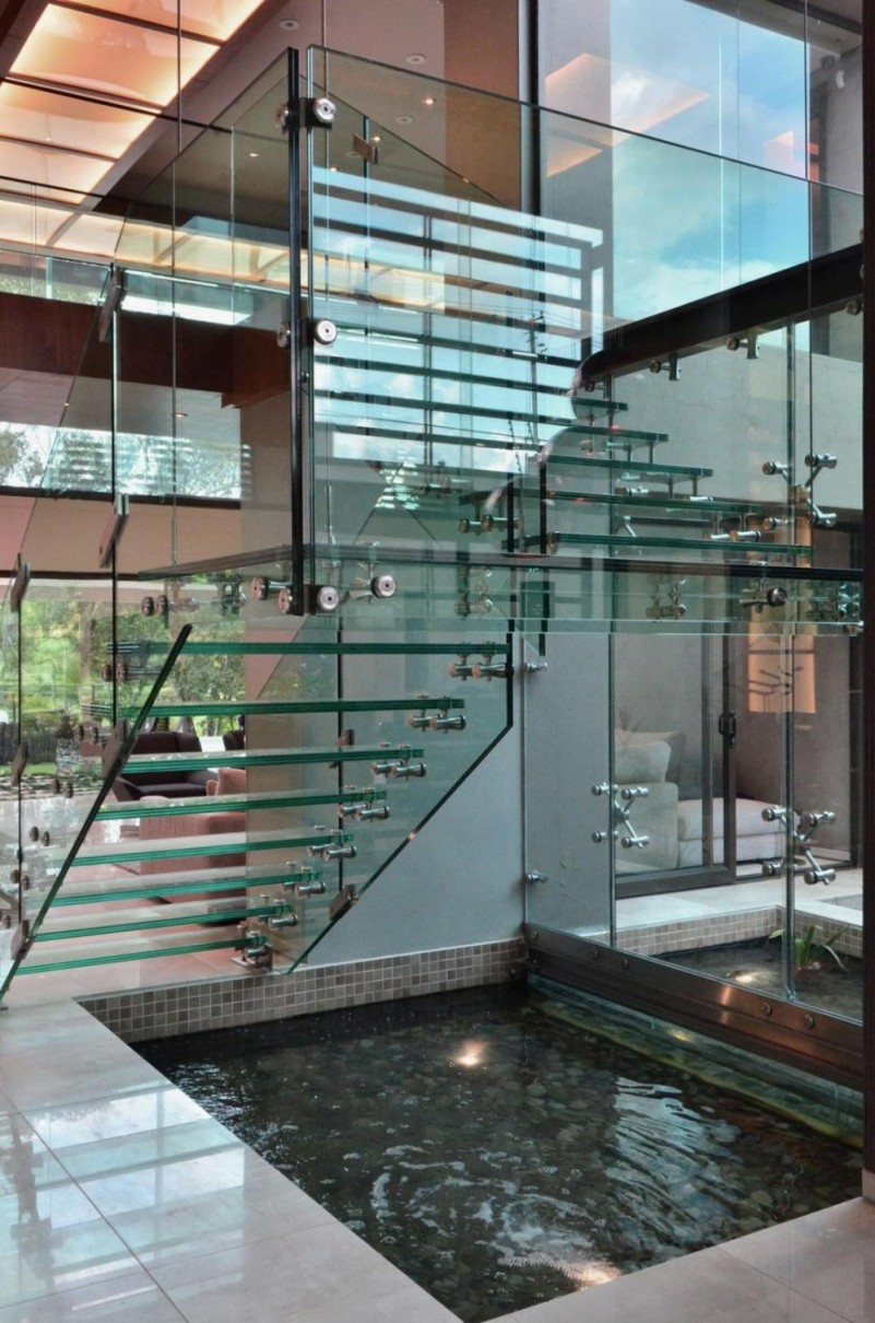 Modern-Glass-Staircase-Design-Ideas-with-Pool-Under-The-Stair