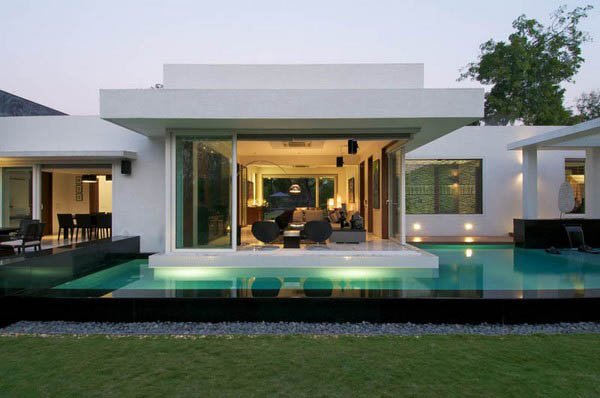 Stylish-Modern-Home-Dinesh-Mills-Bungalow