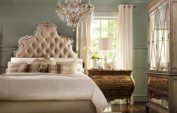Traditional-Bedroom-Designs-interesting-piece-like-this-bedside-table
