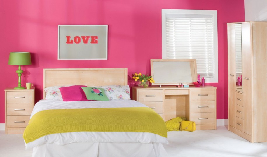 bright-Colorful-Bedroom