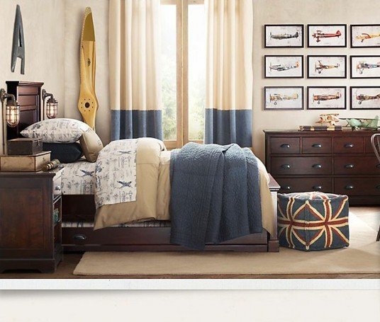 home-decor-traditional-boys-room-wallpaper-boys-room