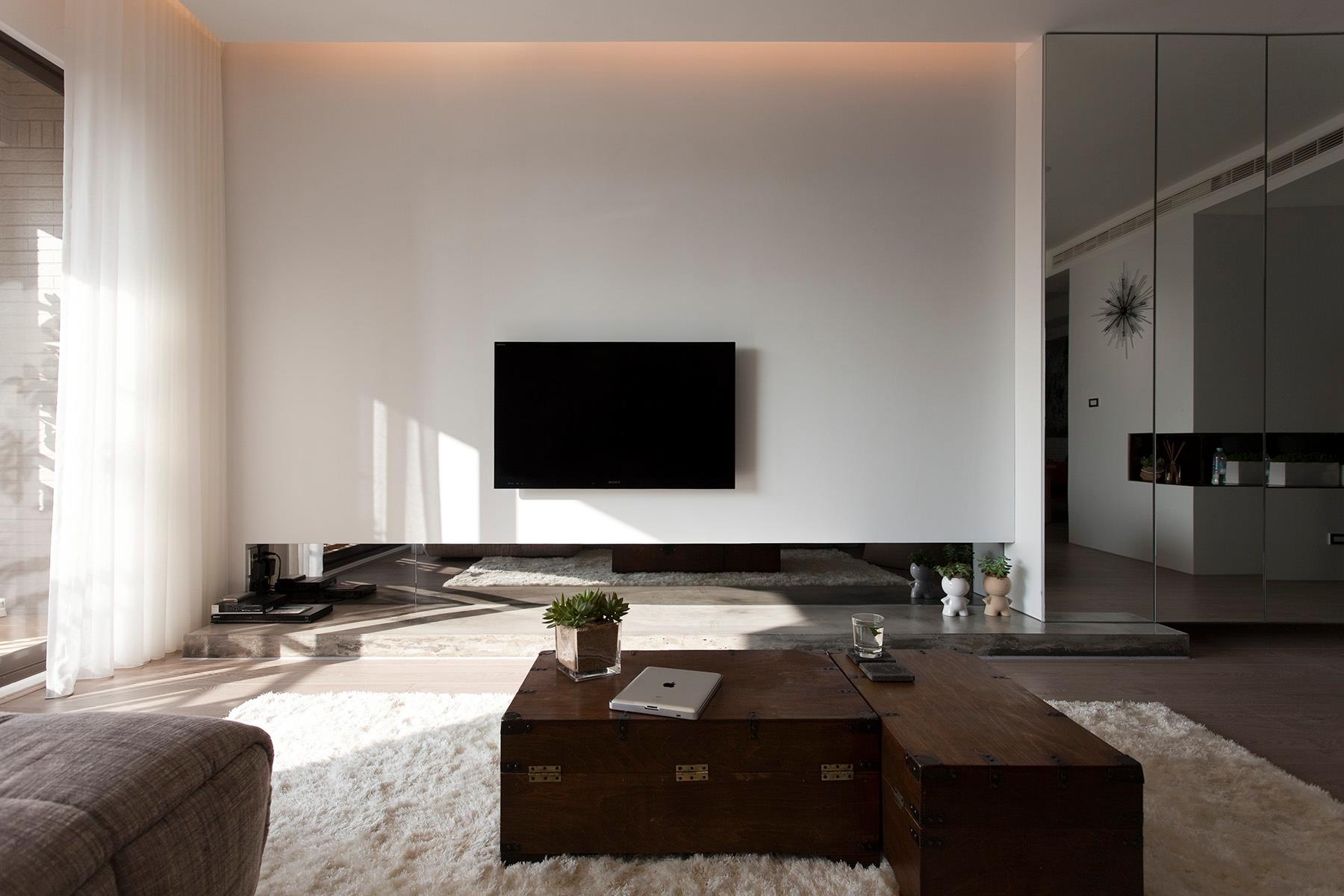 living-modern-amazing-design-on-living-room-design-ideas
