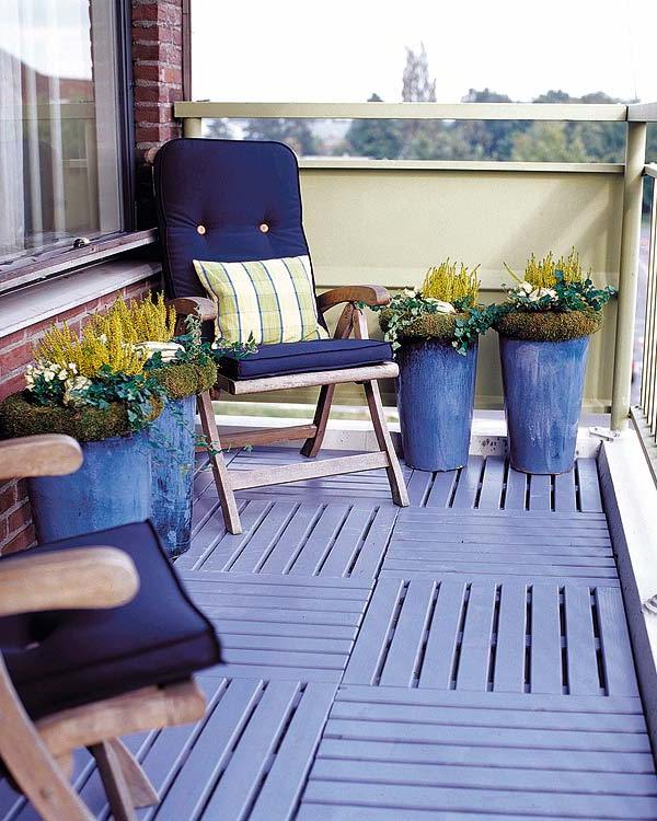 stylish-blue-balcony-design