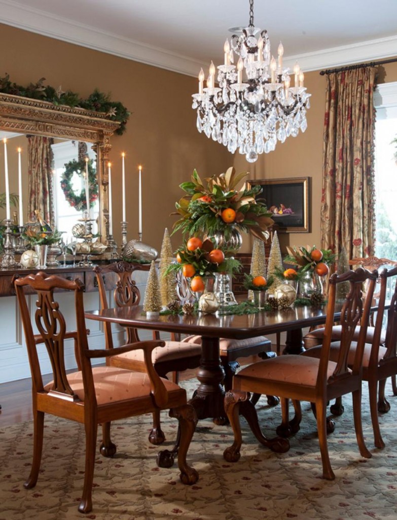 traditional-dining-room-tables