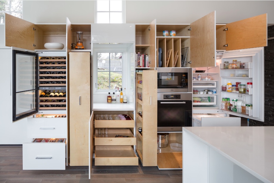 vertical-kitchen-storage