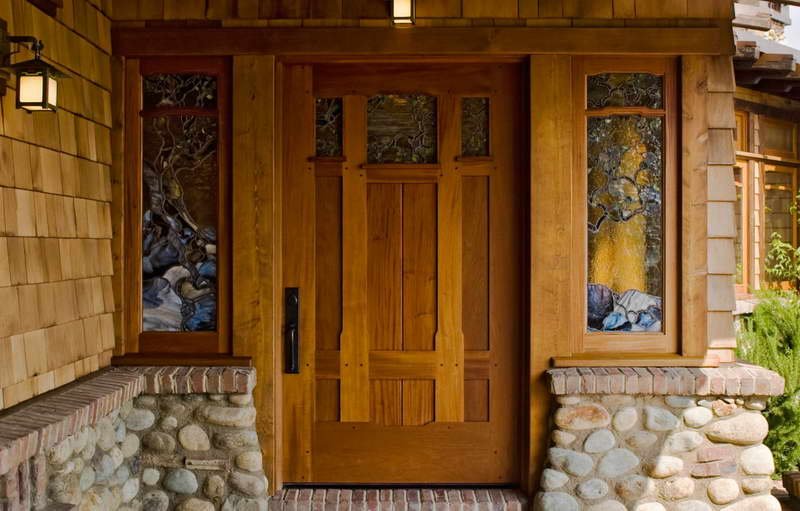 Craftsman-Front-Door-With-Classic-Design
