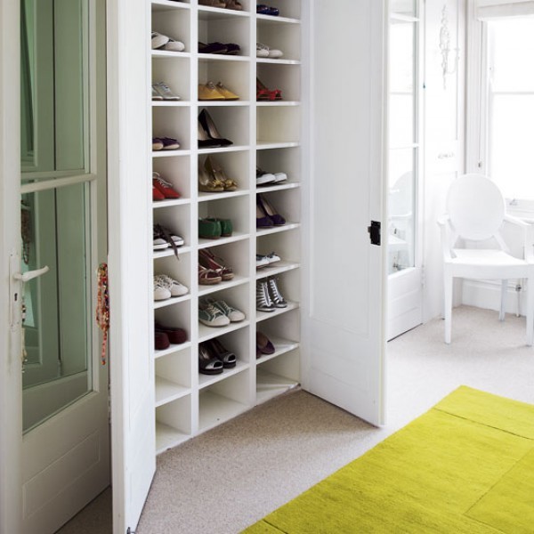 Decorative-Laundry-Room-design-ideas-for-Closet-Cubbies-Image-Gallery