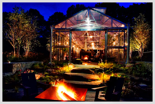 Industrial-garage-outdoor-lighting-designs-in-the-patio-and-greenhouse