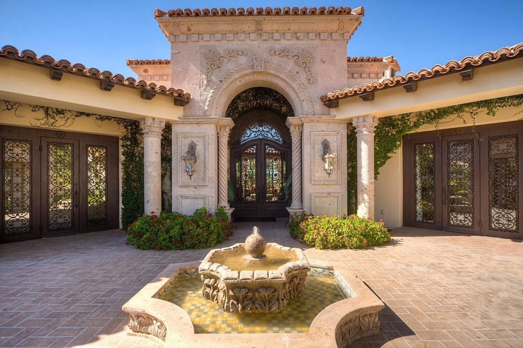 Mediterranean Entry Design---