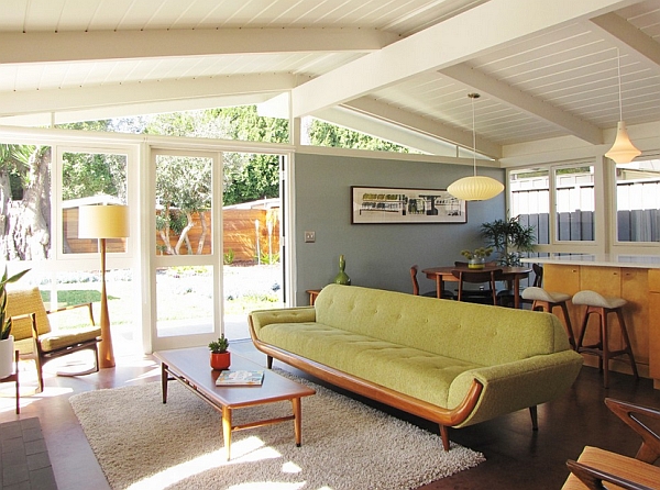 -Midcentury-style living room