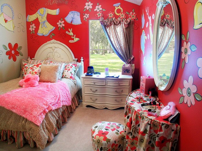Modern-Kids-Bedroom-with-Colorful-Wall-Design