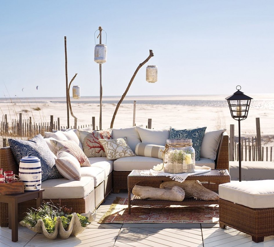 outdoor-design-of-pottery-barn-beach-furniture-setting_rattan-sofa-for-outdoor-pottery-barn-style-furniture-design