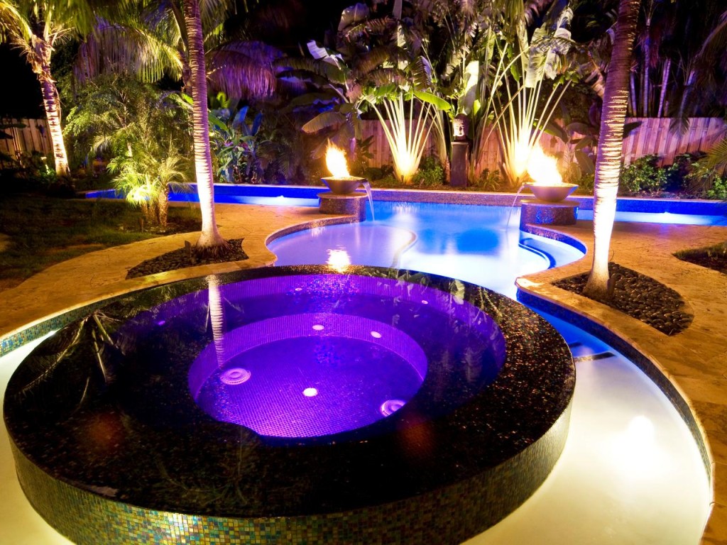 CI-Pool-Builders-Inc-purple-hot-tub_