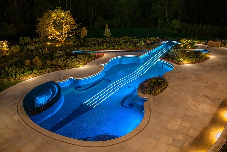 Outstanding-swimming-pool-