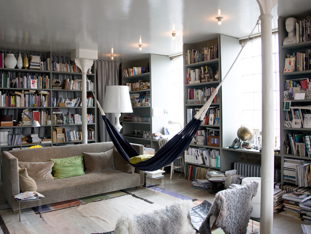 indoor-hammocks-living-room-hang