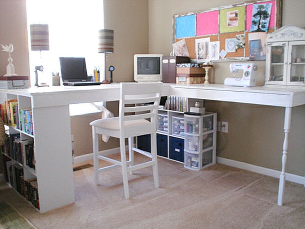 20 Beautiful Desks For Your Home Office