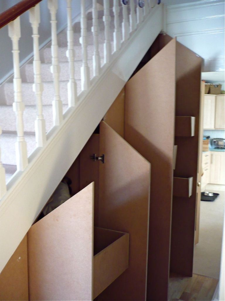 stairs-cupboard-open