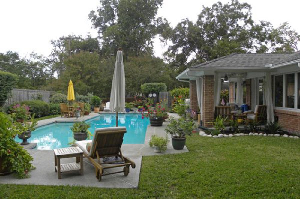 traditional-backyard-pool-ideas