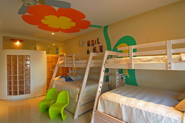 Kids-Bunk-Bed-Ideas-with-Wall-Decals