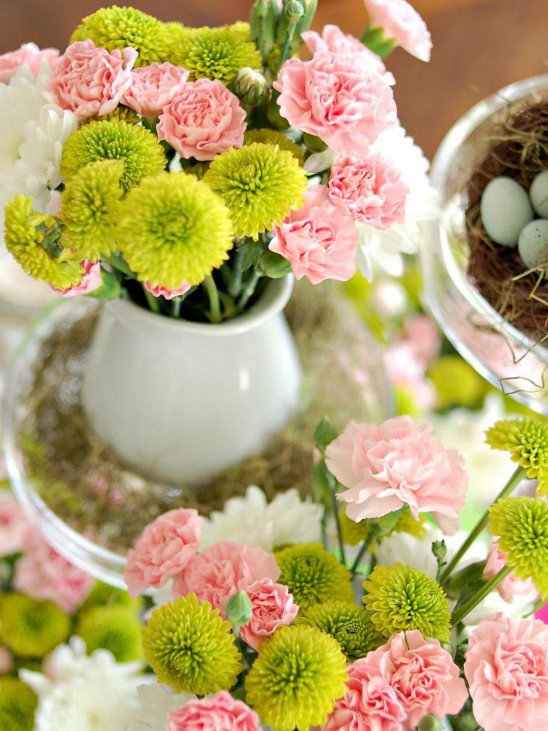 Original_Marian-Parsons-spring-table-setting-flower-arrangement