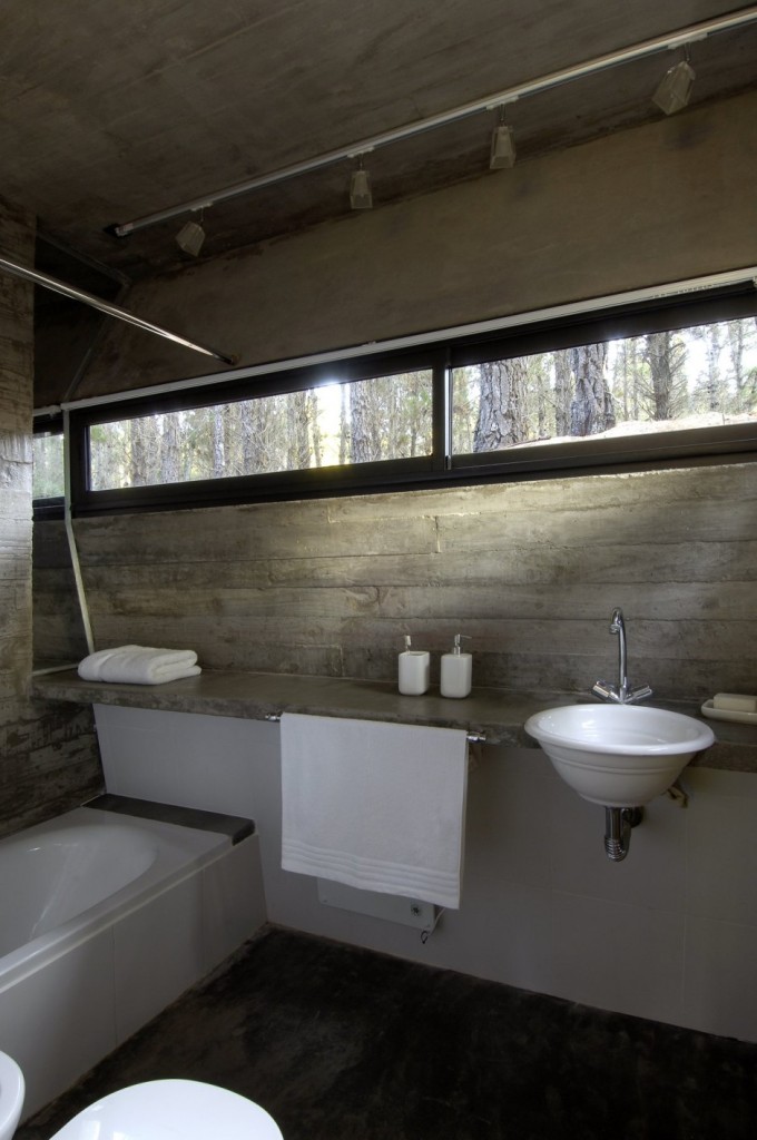 concrete-house-bathroom-inspiration
