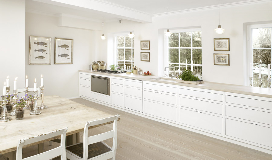 high-gloss-white-with-ash-kitchen