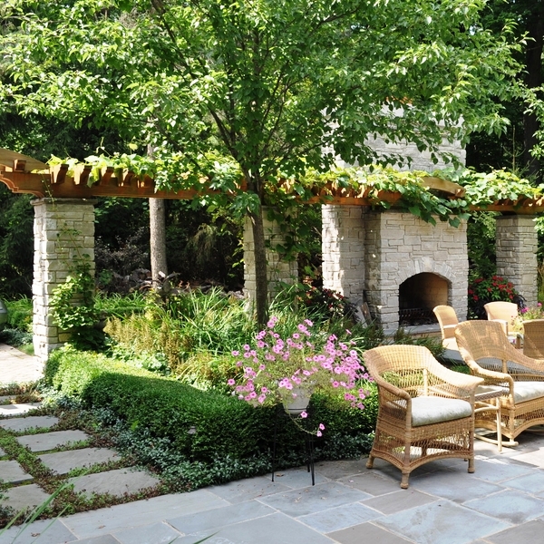 patio-decoration-ideas-grape-arbor-stone-pillars