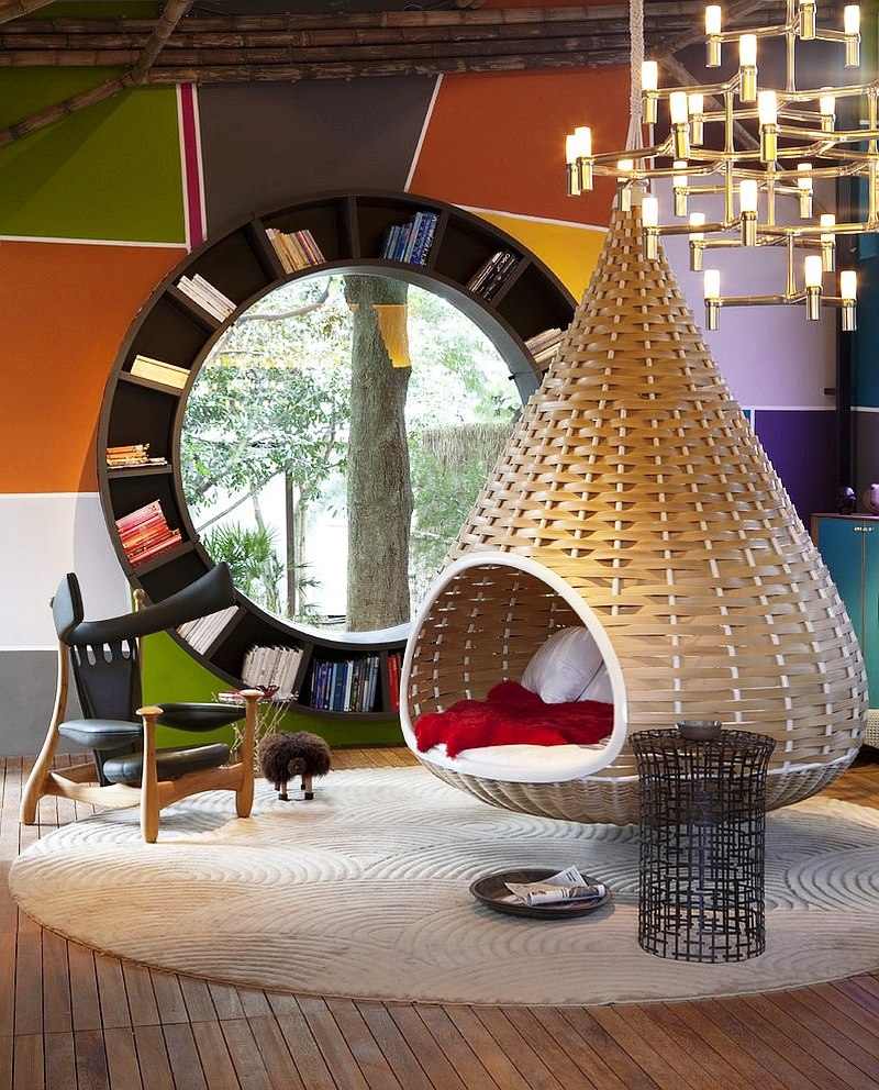 Audacious-contemporary-living-room-with-a-circular-bookshelf