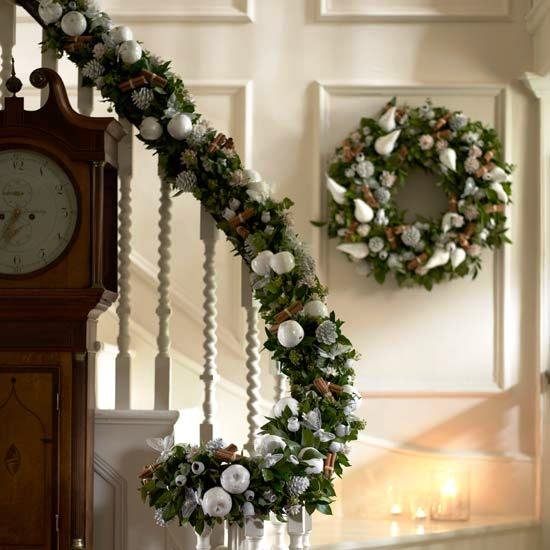 christmas-stairs-decoration-ideas-