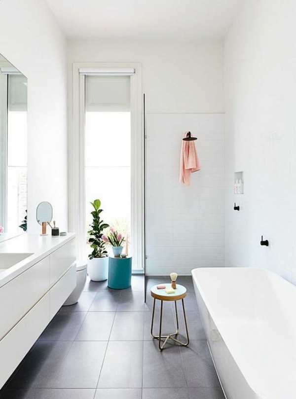 All white beautiful bathroom trend.