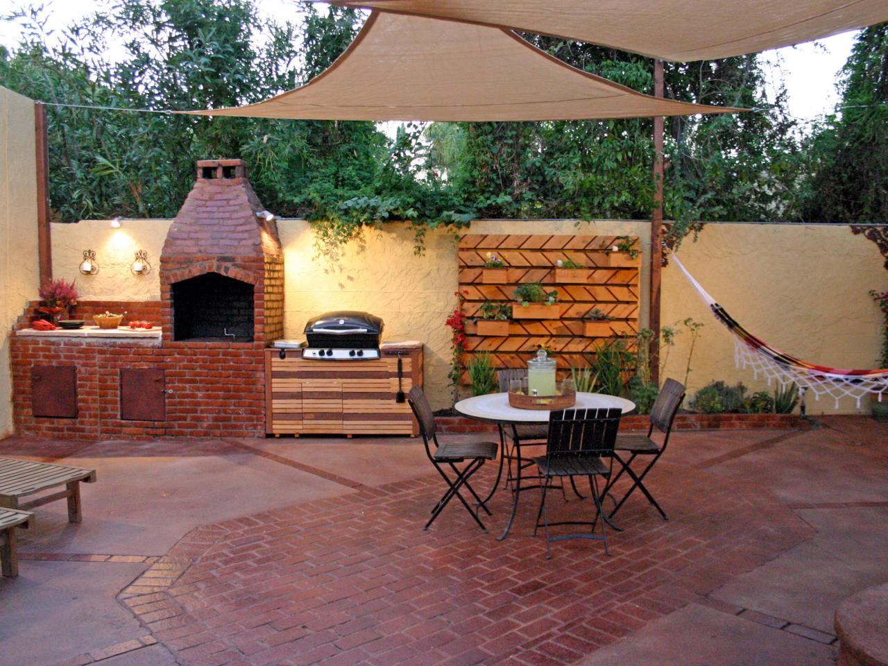 Outdoor Kitchen Ideas