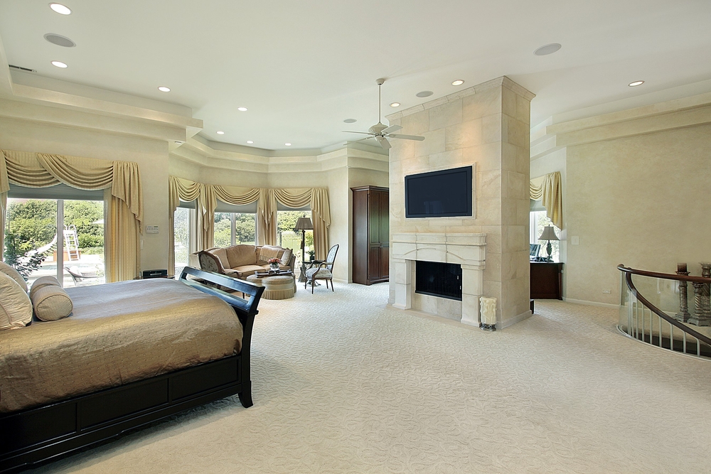 luxury master bed