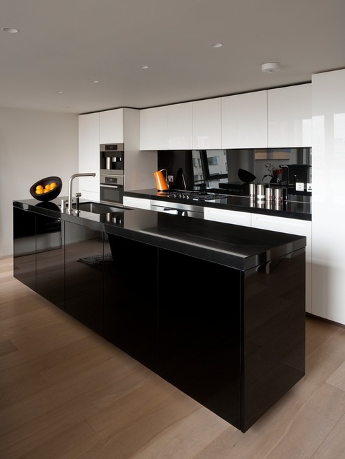 Ultra modern Kitchen Home Design