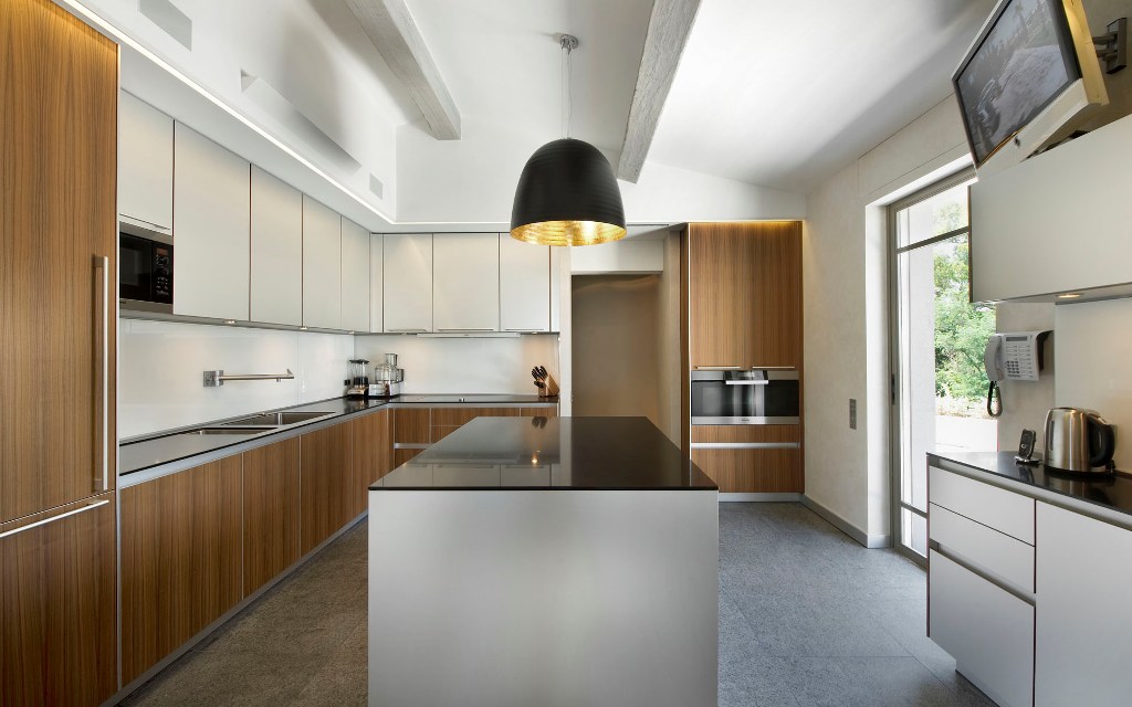 minimalist modern kitchen