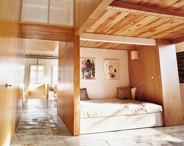 modern-alcove-bedroom