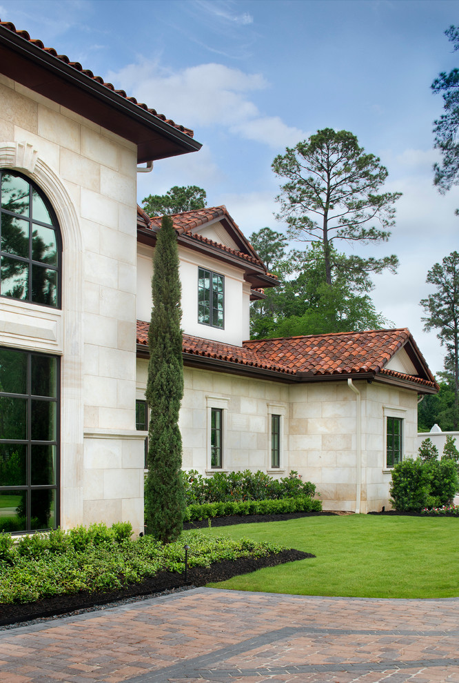 transitional-exterior-day-view