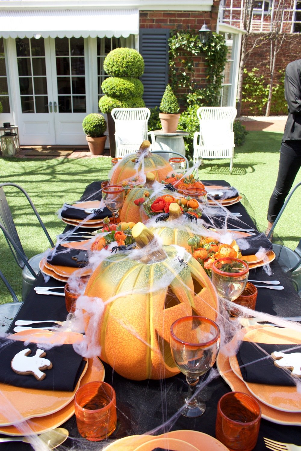 20 Best Halloween Dining Table Decoration Ideas