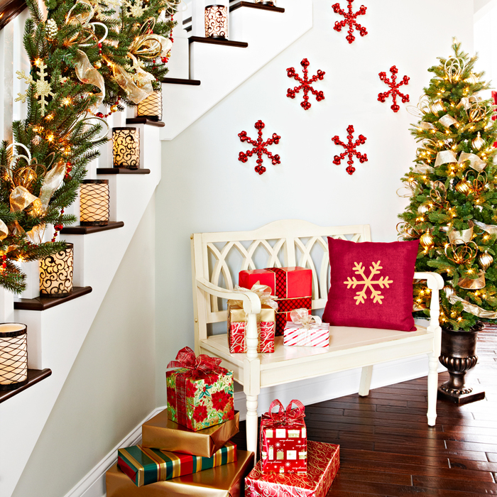 beautiful-christmas-stairs-decoration-ideas-2