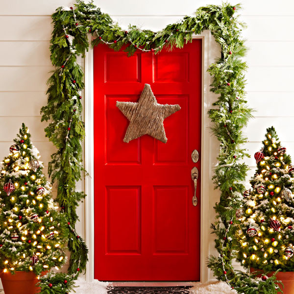 christmas-decorations-front-door-ideas-19