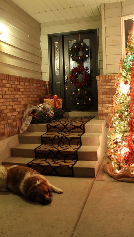 christmas-decorations-front-door-ideas-8